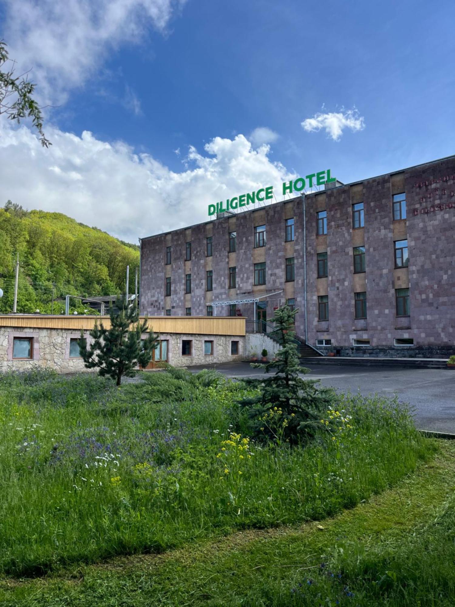 Diligence Hotel & Restaurant Dilidžan Exteriér fotografie
